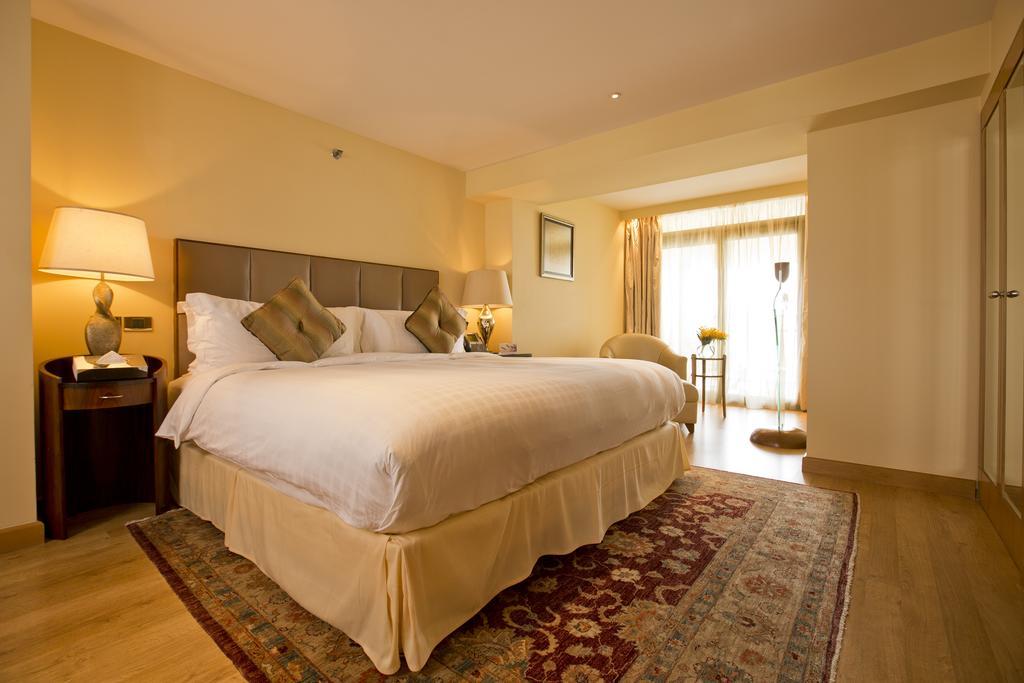 Phoenicia Residence Бейрут Стая снимка